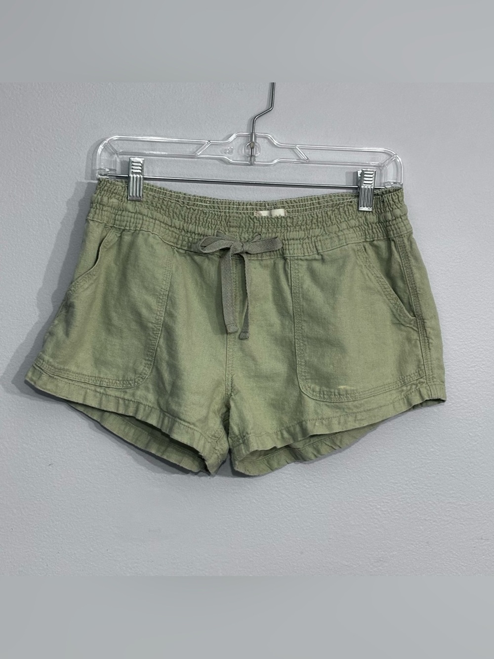 Altar’d State Olive Green Women's Linen Blend Drawstring Lounge Casual Shorts L